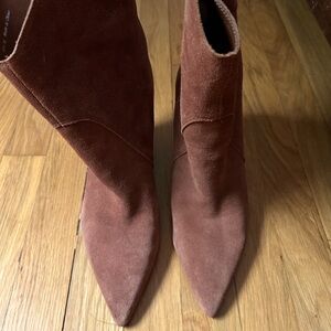Dolce Vita Neena Suede Boot 10